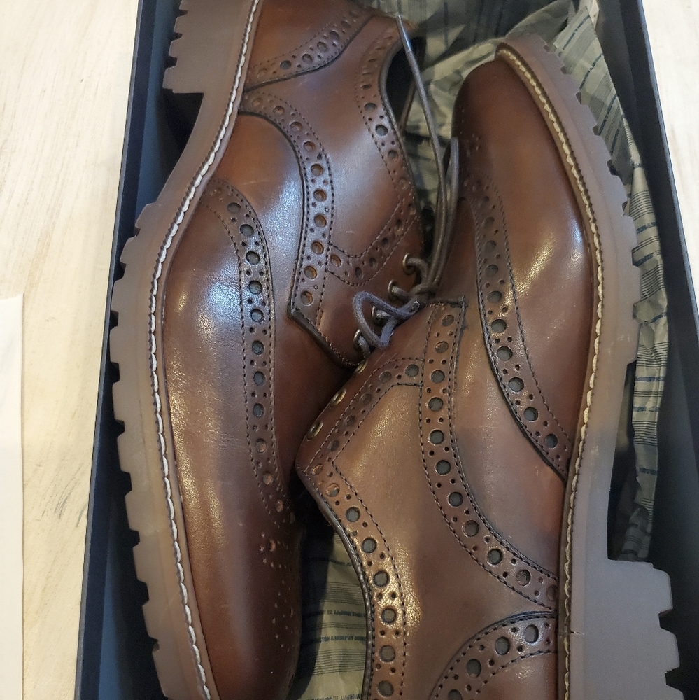 Mens Wing tip Dress Shoes